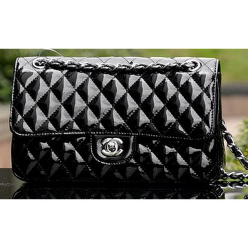 Chanel 2.55 Series Flap Bag Zwart Lakleer A1112 Zilver