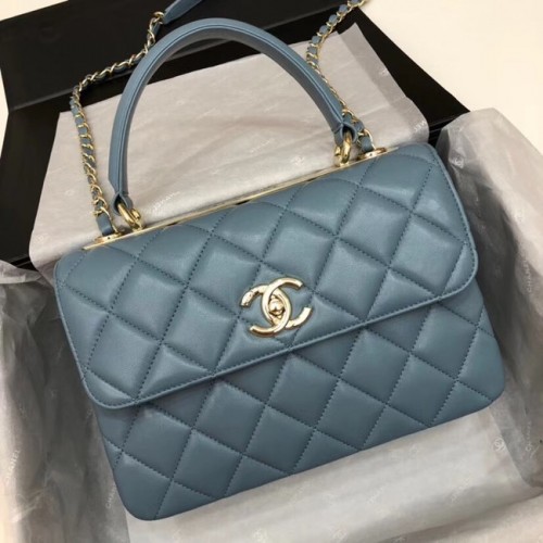 Chanel CC originele flaptas met lamsleer aan de bovenkant 92236 blauw en goudkleurig metaal