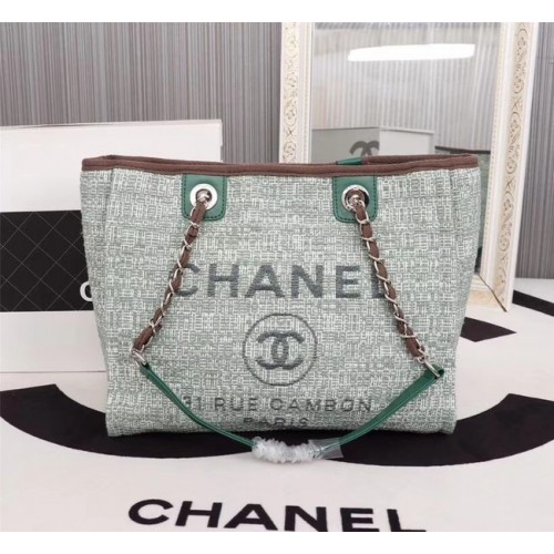 Chanel canvas boodschappentas Kalfsleer zilverkleurig metaal A23556 groen