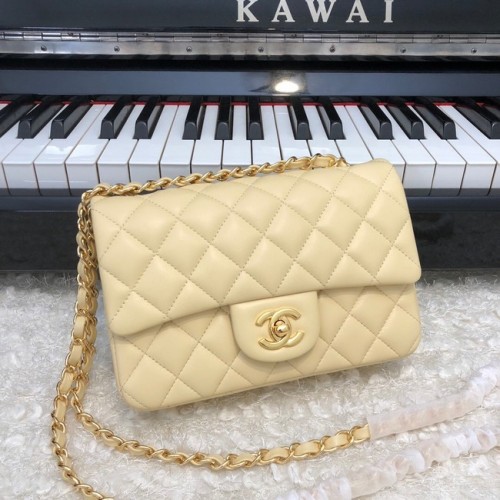 Chanel Classic Flap Bag Origineel Schapenleer A1116 abrikoos&Goudkleurig Metaal