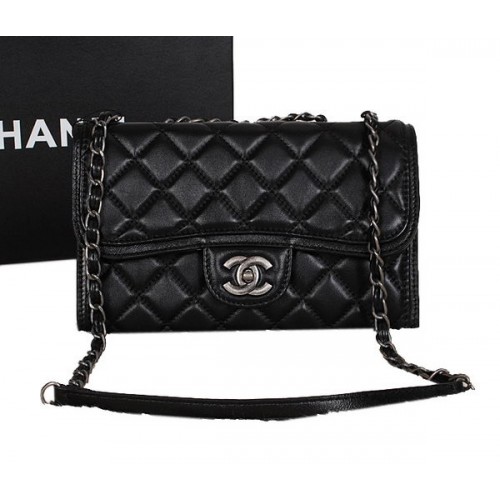 Chanel Classic Flap Bag Schapenleer A66331 Zwart