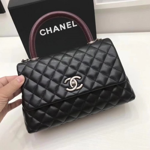 Chanel Classic Red Top Handle Bag Origineel Leer A92991 Zwart