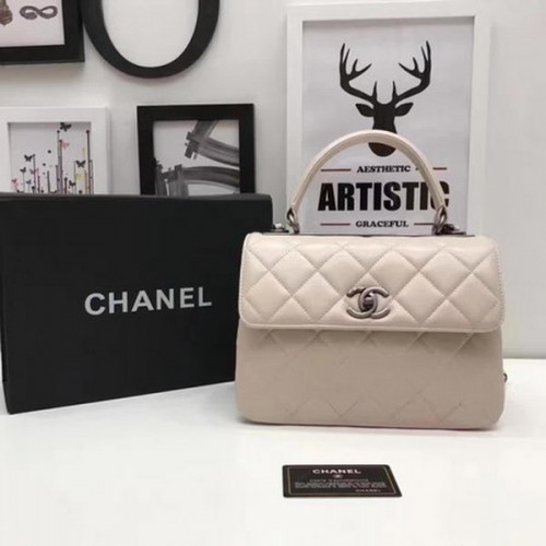 Chanel Classic Top Handle Bag Abrikoos Schapenleer A92991 Zilver