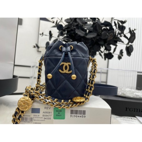 Chanel Drawstring Bag Goud Metaal A68081 donkerblauw