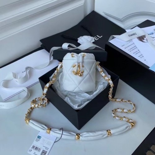 Chanel Drawstring Bag Lamsleer Goud Metaal AP2330 Wit