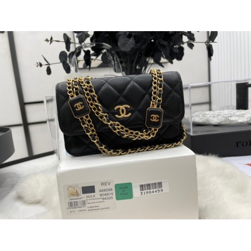 Chanel mini FLAP BAG Lamsleer goudkleurig metaal A68098 zwart