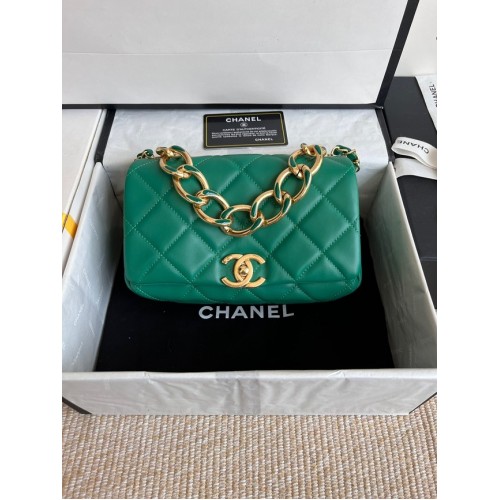 Chanel FLAP BAG Goudkleurig lamsleer AS3366 groen