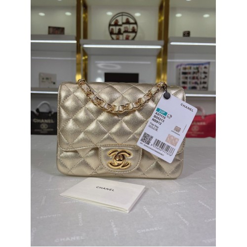 Chanel Flap schoudertas van lamsleer A01115 goud