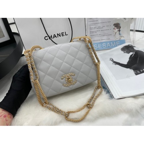 Chanel Flap Lambskin schoudertas AS2975 lichtgrijs