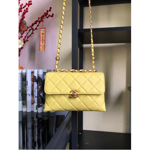 Chanel Flap Lambskin schoudertas AS3011 geel