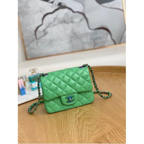 Chanel Flap Mirage schoudertas van lamsleer AS1115 groen