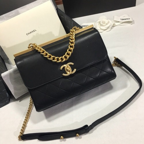 Chanel Flap Original koeienhuid schoudertas 56987 zwart