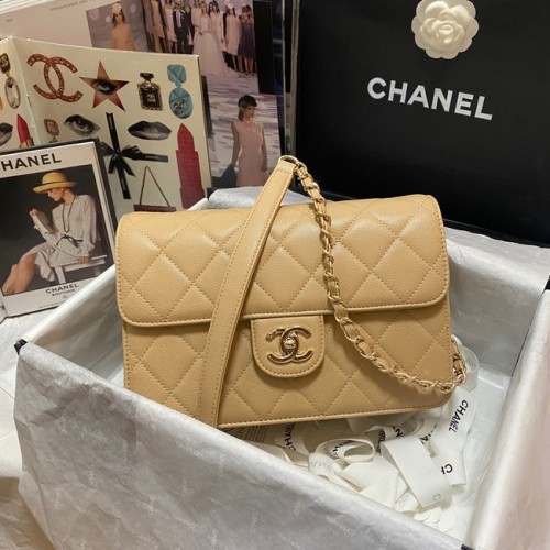 Chanel Flap Schoudertas Kalfsleer AS3002 abrikoos