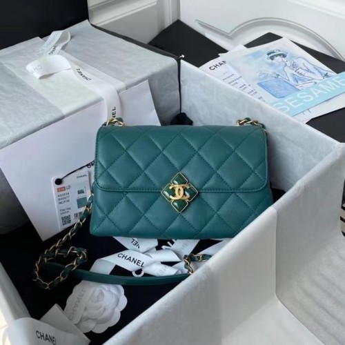 Chanel Flap Schoudertas Origineel leer AS2634 groen