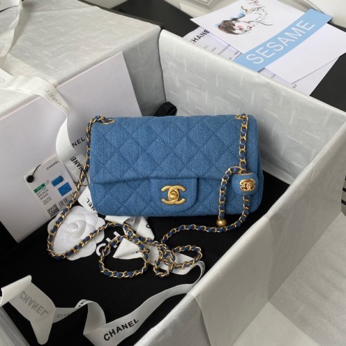 Chanel Flap denim Schoudertas AS1116 blauw