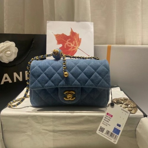 Chanel Flap denim Schoudertas AS1116 blauw