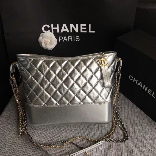 Chanel Gabrielle Schoudertas Origineel Kalfsleer A93842 Zilver