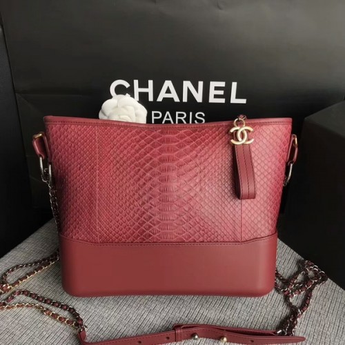 Chanel Gabrielle Schoudertas Origineel Python Leer A93842 Kastanjebruin