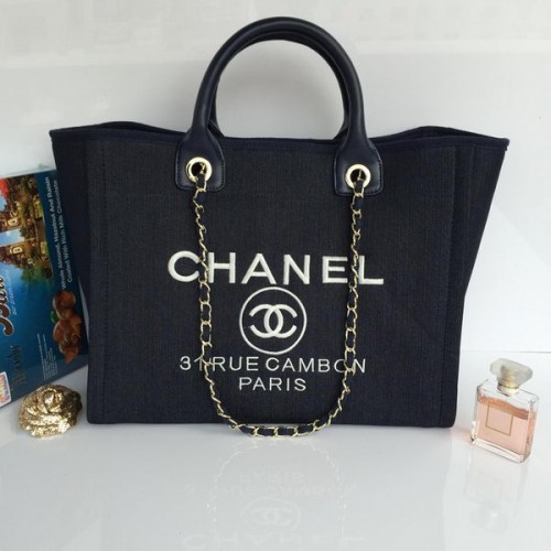 Chanel grote canvas boodschappentas A68046 Royal