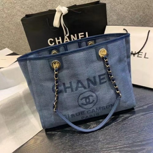 Chanel Grote Schoudertas A67001 blauw