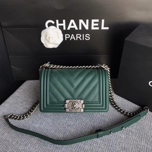 Chanel Le Boy Flap Shoulder Bag Original Caviar Leather P67085 Zwartachtig groen zilveren gesp