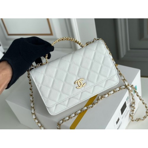 Chanel MINI FLAP TAS CLUTCH MET KETTING Goudkleurig metaal 22SS wit