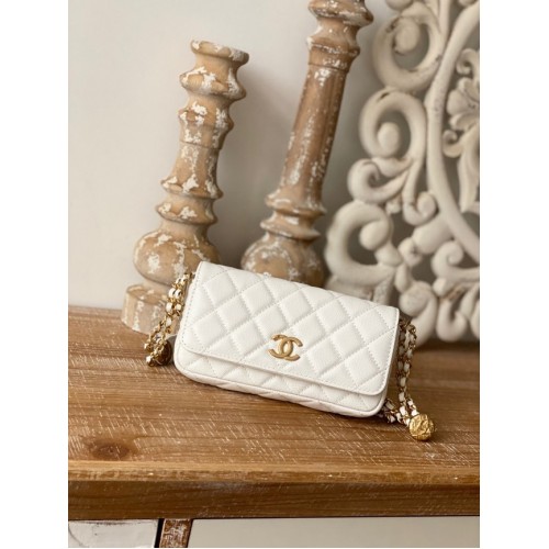 Chanel MINI FLAP TAS Lamsleer Goudkleurig Metaal AP81210 WIT