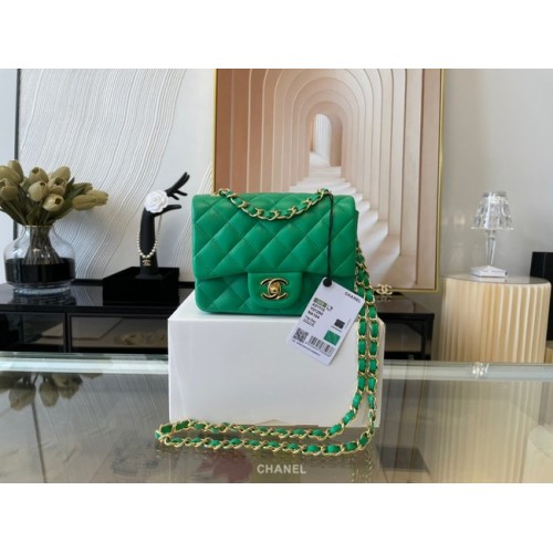 Chanel MINI Flap Bag Origineel Schapenleer 1115 groen