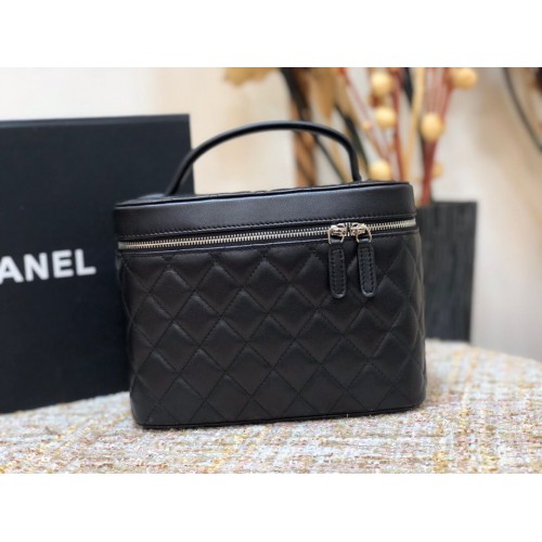 Chanel Original Lather Cosmetic Bag 5961 zwart