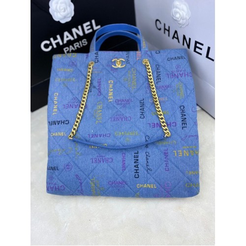 Chanel WINKELTAS 2566 blauw