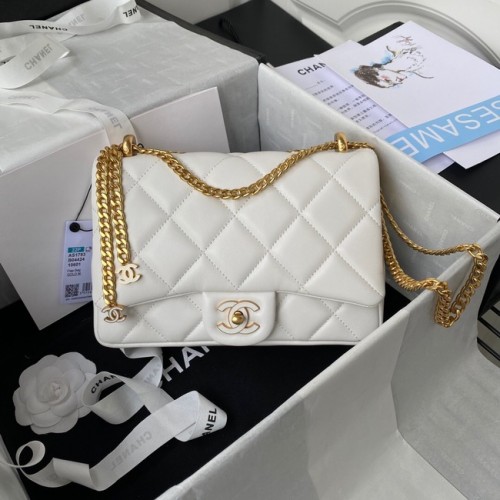 Chanel KLEINE Lamsvacht FLAP BAG AS1793 wit