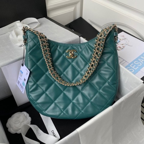 Chanel schoudertas Lamsleer licht goudkleurig metaal AS3153 blauw