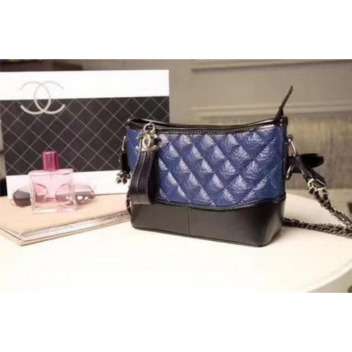Chanel Kleine Schoudertas Schapenleer A93825 Blauw
