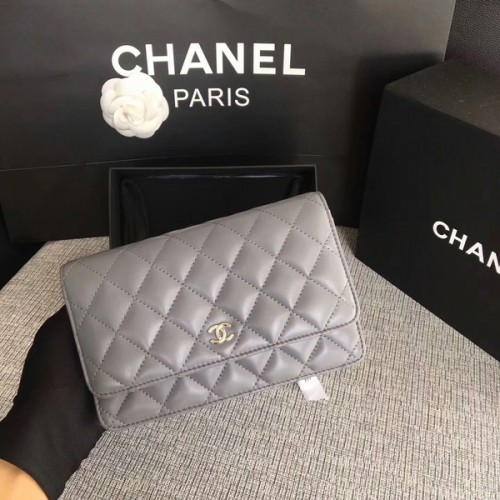 Chanel WOC Flap Bag Grijs Origineel Schapenleer 33814 Zilver