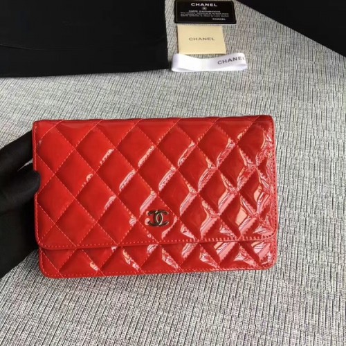 Chanel WOC Flap Bag Lakleer A33814C Rood