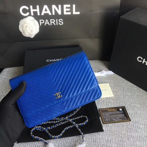Chanel WOC Flap Schoudertas Blauw Kalfsleer A33814 Zilver