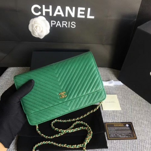 Chanel WOC Flap Schoudertas Groen Kalfsleer A33814 Goud