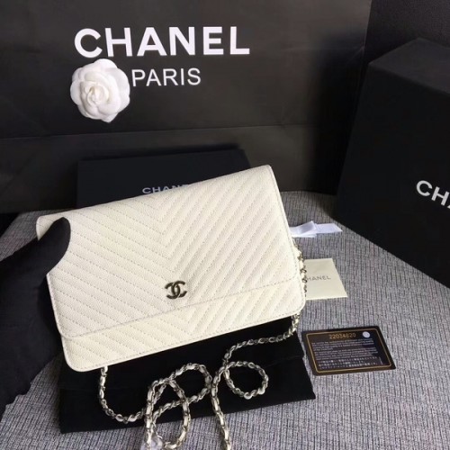 Chanel WOC Flap Schoudertas Gebroken Wit Kalfsleer A33814 Zilver