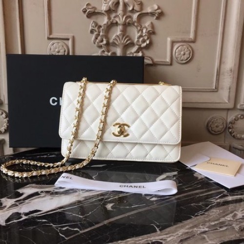 Chanel WOC originele schoudertas van schapenleer D33814 gebroken wit