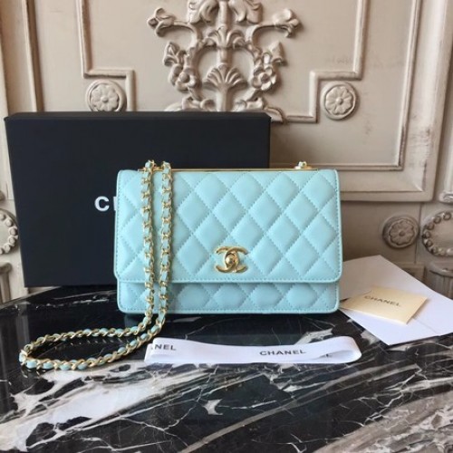 Chanel WOC originele schoudertas van schapenleer D33814 hemelsblauw