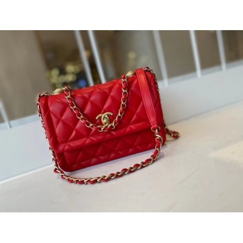 Chanel flap bag Goudkleurig metaal van kalfsleer AS2055 rood