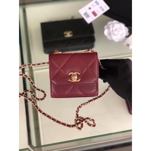 Chanel flap bag Lamsleer Goudkleurig metaal 3797 paarsachtig