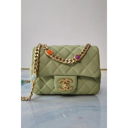 Chanel flap bag Lamsleer Kunsthars Goudkleurig metaal AS2379 lichtgroen