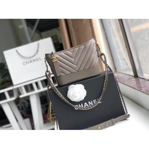 Chanel gabrielle kleine hobo tas A91810 grijs