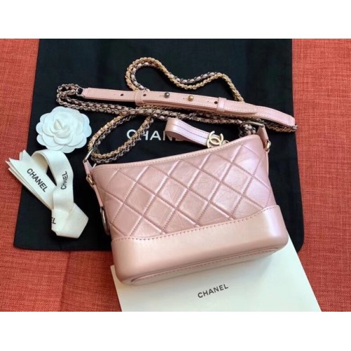 Chanel gabrielle kleine hobo tas A91810 roze