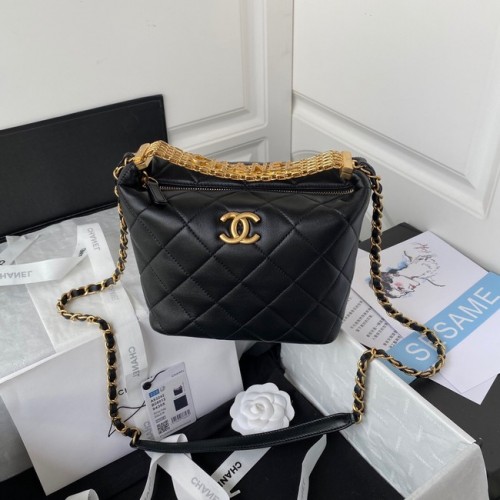 Chanel schoudertas van lamsleer AS3242 zwart