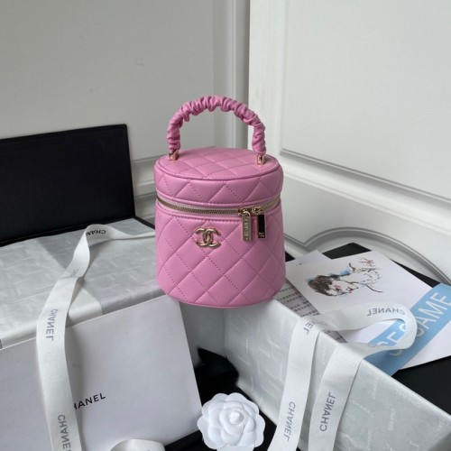Chanel schoudertas van lamsleer AP2730 roze