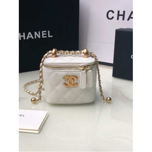 Chanel mini Schoudertas Lamsleer Goudkleurig Metaal AP2292 wit