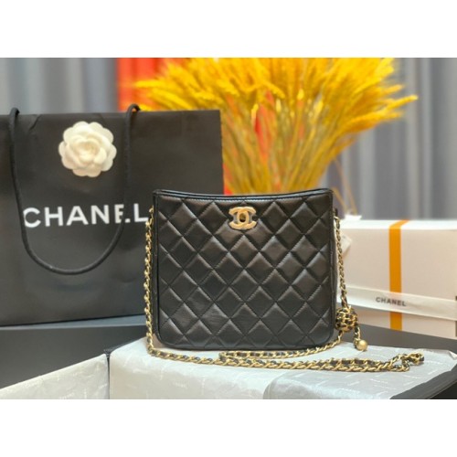Chanel mini-schoudertas Lamsleer en goudkleurig metaal AS3259 zwart