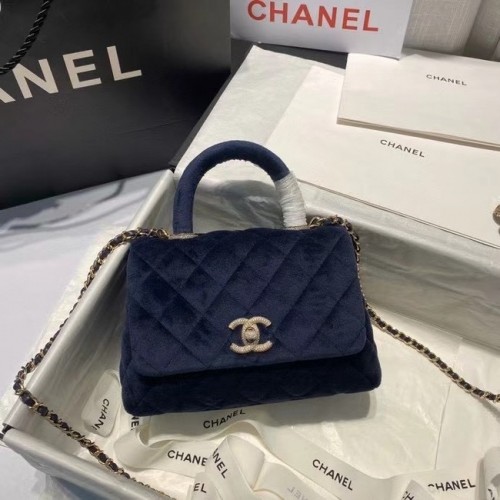 Chanel mini flap bag met handvat aan de bovenkant AS2215 Royal Blue